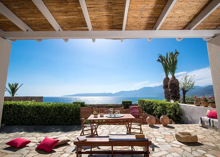 Almyra Seaside With Private Pool - Sleeps 9 Chersonissos