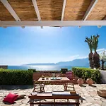 Almyra Seaside With Private Pool - Sleeps 9 Hersonissos (Crete)