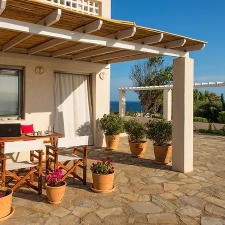 度假居 Almyra Seaside With Private Pool - Sleeps 9