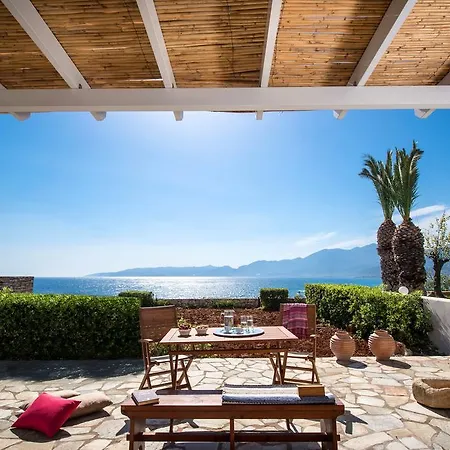 Almyra Seaside Villa With Private Pool - Sleeps 9 Limenas Chersonisou