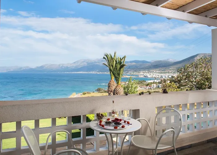 Almyra Seaside With Private Pool - Sleeps 9 הרסוניסוס