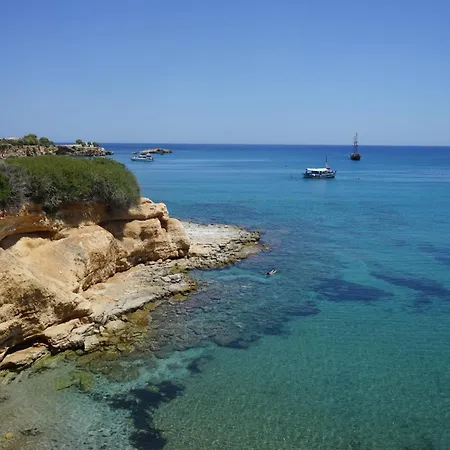 Almyra Seaside With Private Pool - Sleeps 9 *